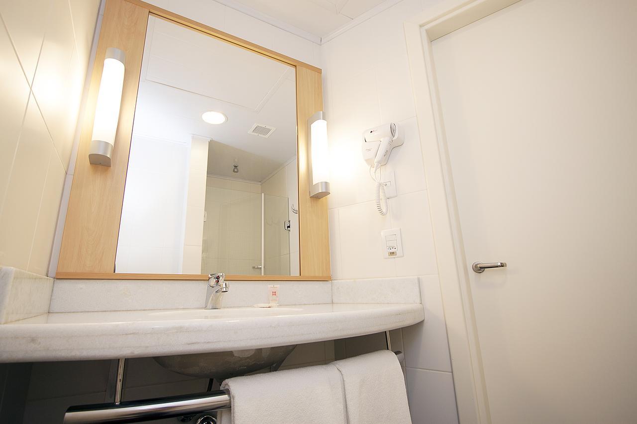 Ibis Montenegro Extérieur photo